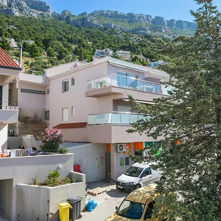 公寓 By The Sea Pisak, Omis - 21568 皮萨克