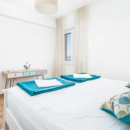 By The Sea Pisak, Omis - 21568 Apartamento Pisak